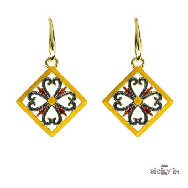 ORECCHINI IN METALLO ANALLERGICO CON 1 CHARM - OR113G