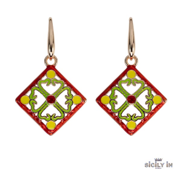 ORECCHINI IN METALLO ANALLERGICO CON 1 CHARM - OR113R